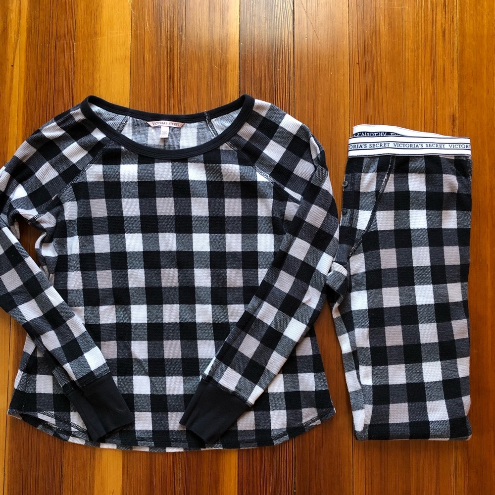 Victoria’s Secret Pajama Set